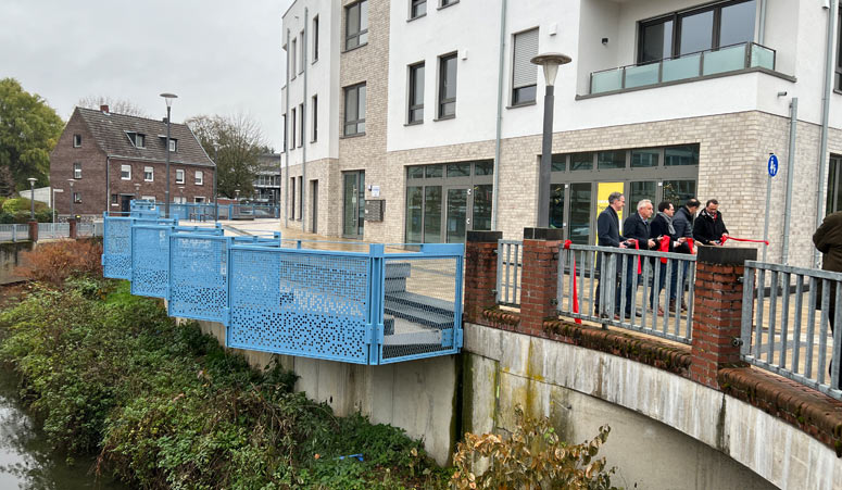 Archigraphus - Er�ffnung | Wurmpromenade